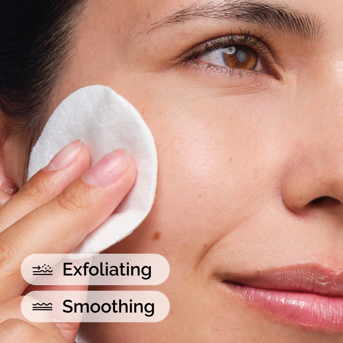 glycolic-acid-7-exfoliating-toner-d8 ord-glycolic-acid-exfoliating-toner-model-application-with-benefits.jpg